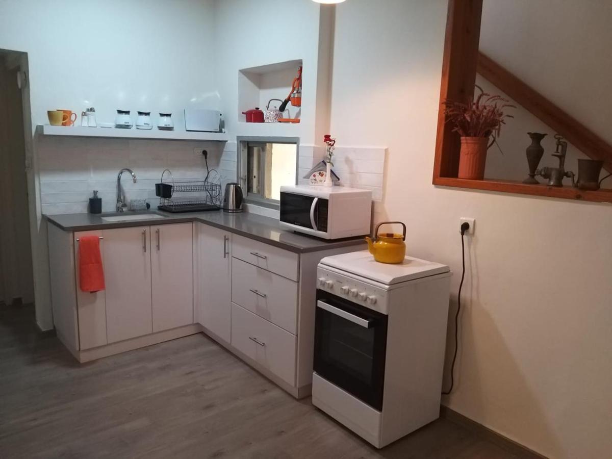 Appartement פינה חמה ברמה à Ein Zivan Extérieur photo